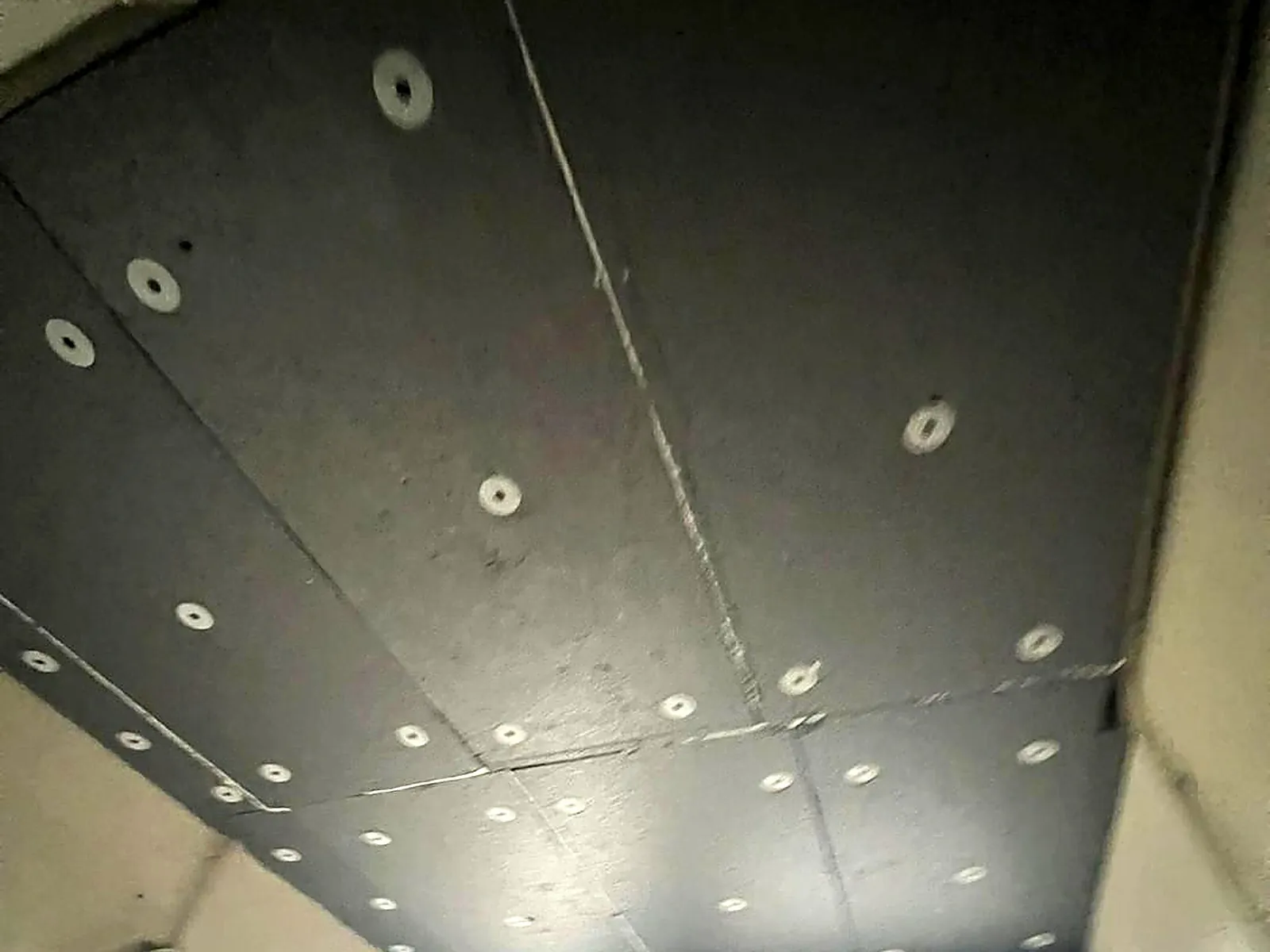 Résidence collective : pompe à chaleur et plancher bas, Nogent-sur-Marne (94) : plancher bas des caves après travaux