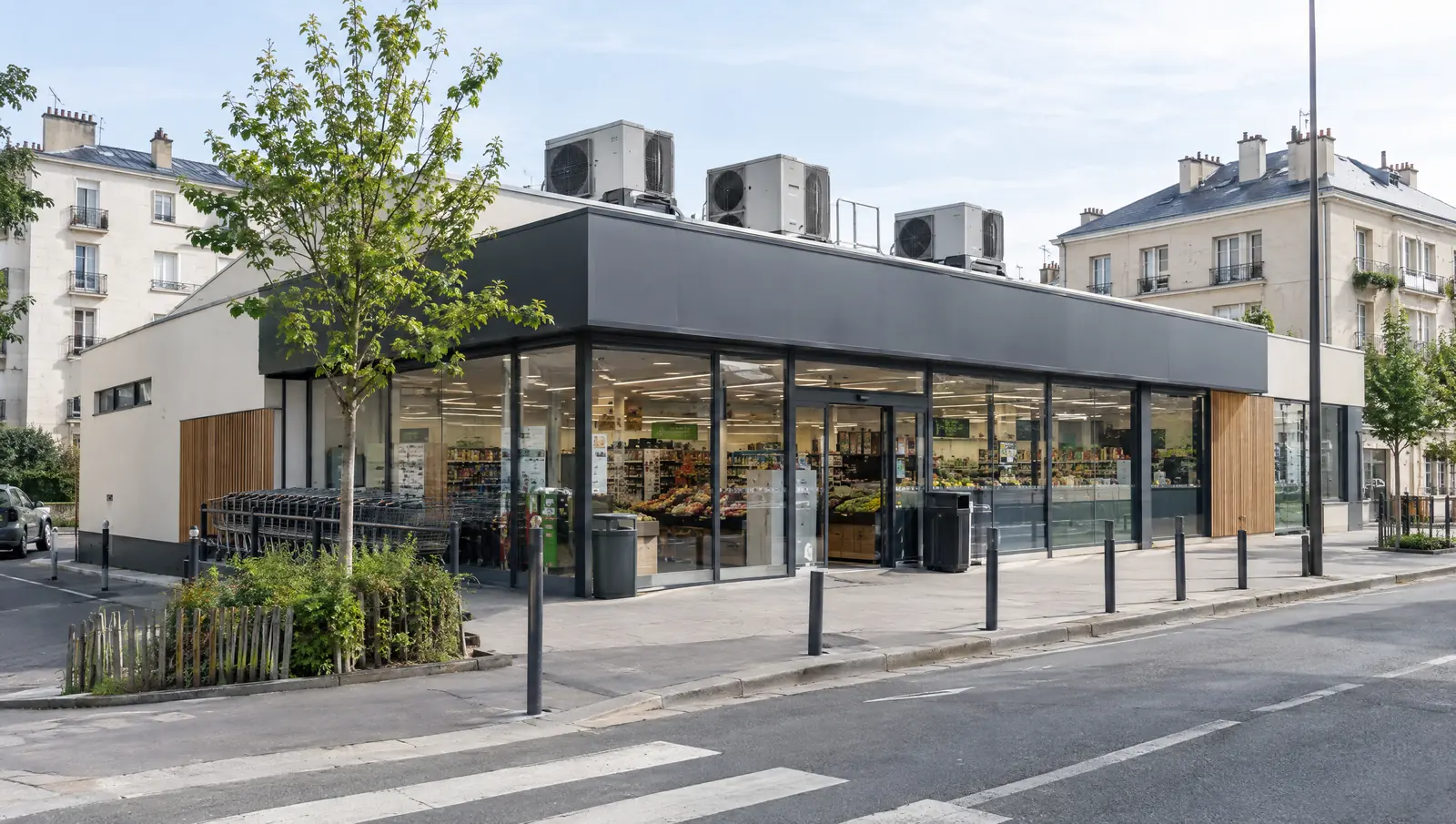 Commerces et retail : bâtiment tertiaire en Île-de-France